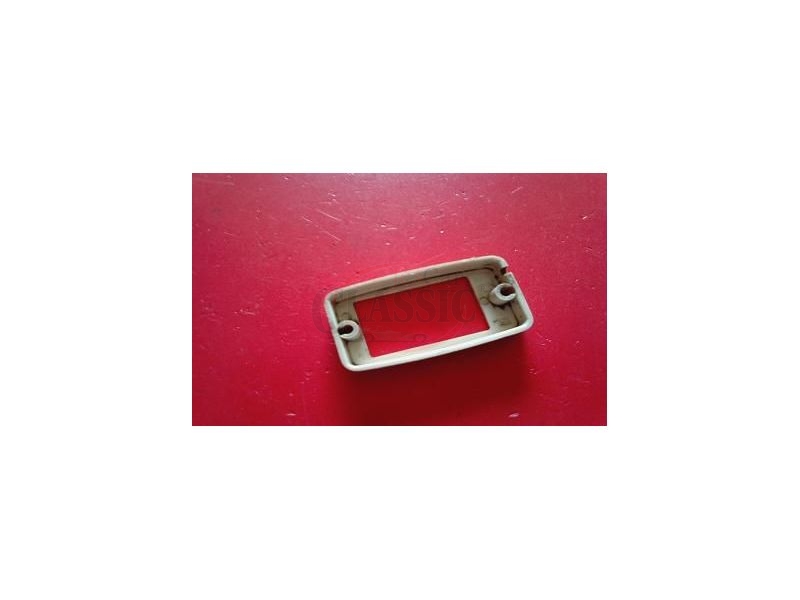 Renault 9 - Base e suporte do plafonnier