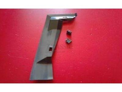 Peugeot 504 - Acabamento e remate interior da porta frente direita