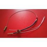 Nissan 1200 B110 - Cabo de travão mão traseiro