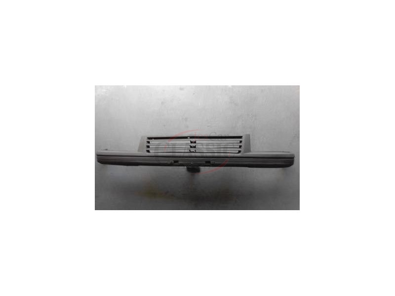 Opel Corsa A - Para-choques frente (1ª Série)