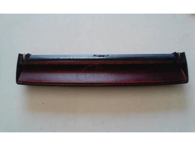VW Passat B3 / VW Passat B4 - Farolim auxiliar 3º stop (HELLA)