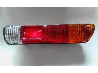 Nissan 620 Pick-up - Farolim traseiro direito