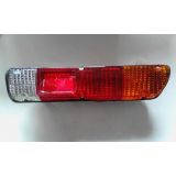 Nissan 620 Pick-up - Farolim traseiro direito