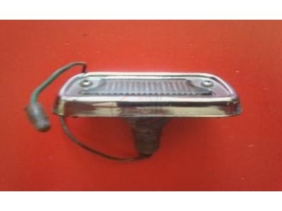 Toyota Corolla II KE20 - Farolim de iluminação matricula (KOITO)