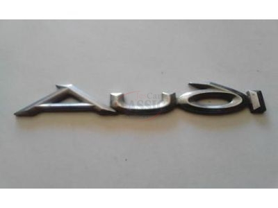 Audi 100 C3 - Emblema traseiro (AUDI)