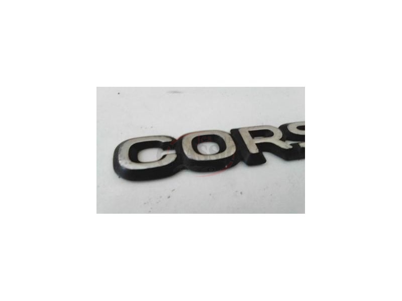 Opel Corsa B - Emblema traseiro (CORSA)
