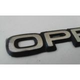 Opel Corsa B - Emblema traseiro (OPEL)