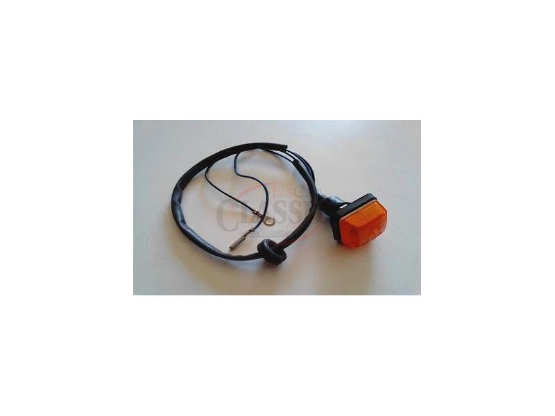 Ford Fiesta MkI - Farolim lateral