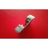 Peugeot 404 - Batente de fechadura porta direita