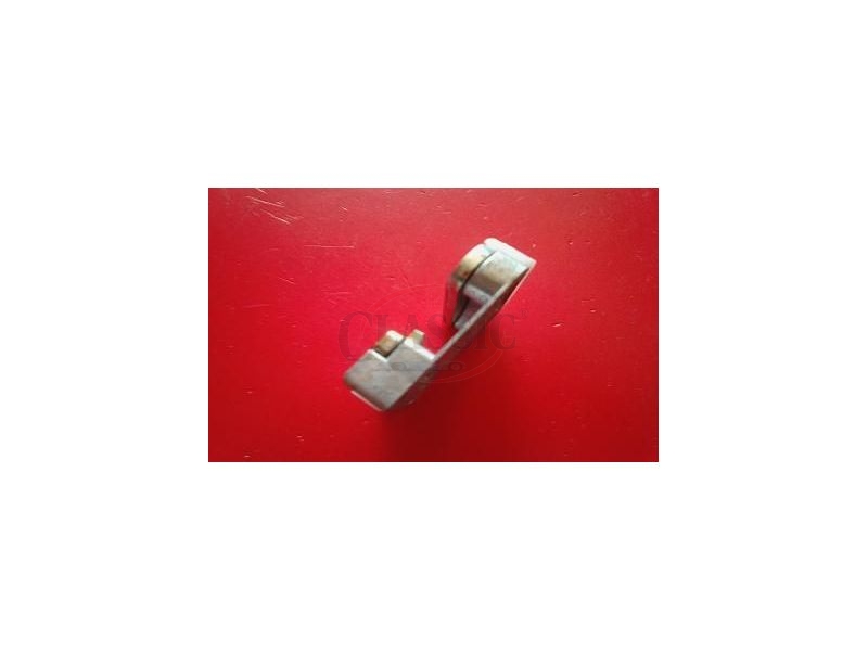 Peugeot 404 - Batente de fechadura porta direita