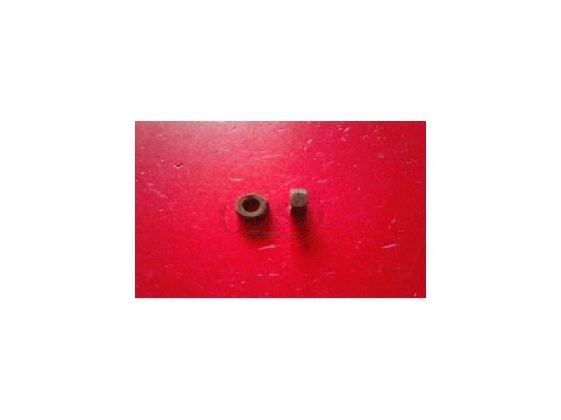 Fiat 600 D - Porca sextavada do carburador