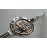 Mini Morris MkI - Emblema capot motor