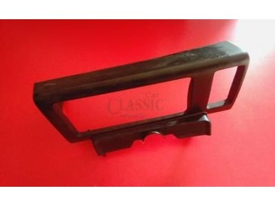 Renault 4 - Moldura de tablier do quadrante kms