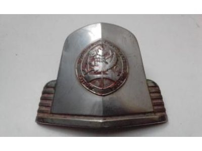 Vauxhall Serie L - Emblema principal