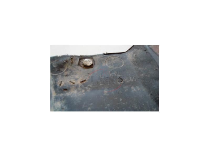 Mitsubishi L200 - Pala de roda frente esquerda