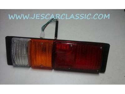 Bedford KBD 26  /  Isuzu Brava / Opel Campo A - Farolim traseiro