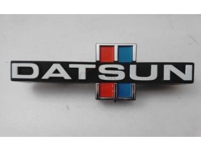 Nissan 720 Pick-up - Emblema principal