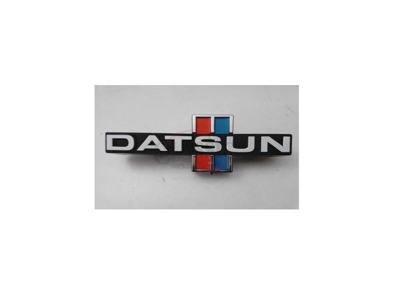 Nissan 720 Pick-up - Emblema principal