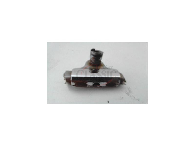 Fiat 124 - Base do trinco manipulo abertura vidro ventilador