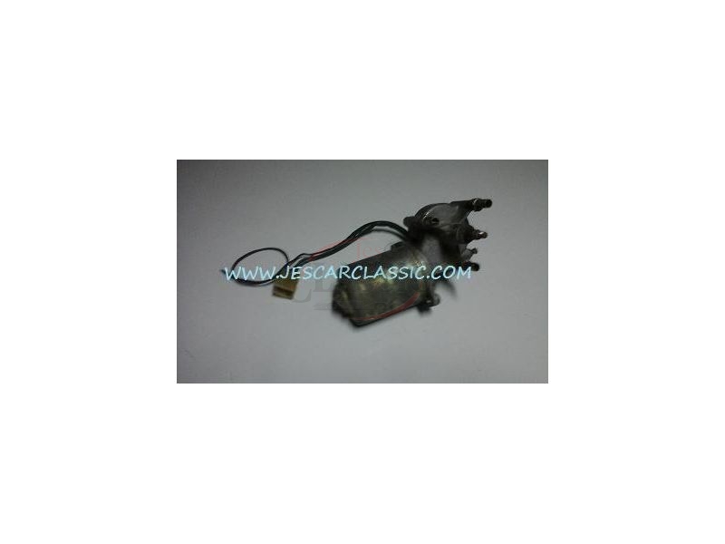 Nissan 100A - Motor de limpa-vidros frente (JIDECO)