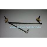 Nissan 100A - Articulação do limpa-vidros frente