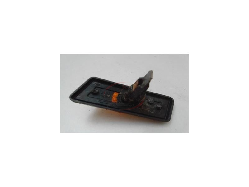 Fiat 128 / Fiat 131 / Fiat 132 - Farolim lateral esquerdo (SIEM)