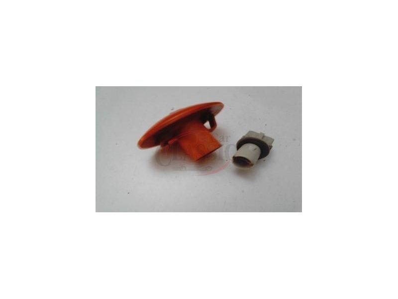 Ford Fiesta MkIV / Ford Transit MkV - Farolim lateral com casquilho (FORD)