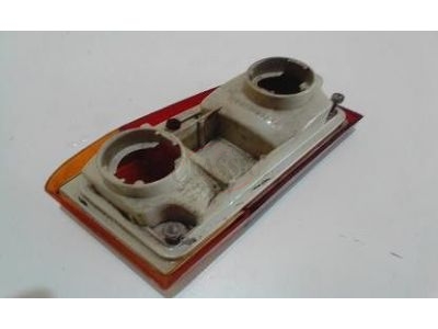 Ford Fiesta MkI - Farolim traseiro direito (FORD - FRANKANI)