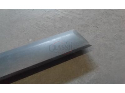 Toyota Avensis - Friso embelezador porta frente direita