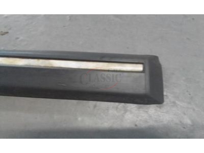 Renault 21 I - Friso embelezador da porta frente direita (1040mm)