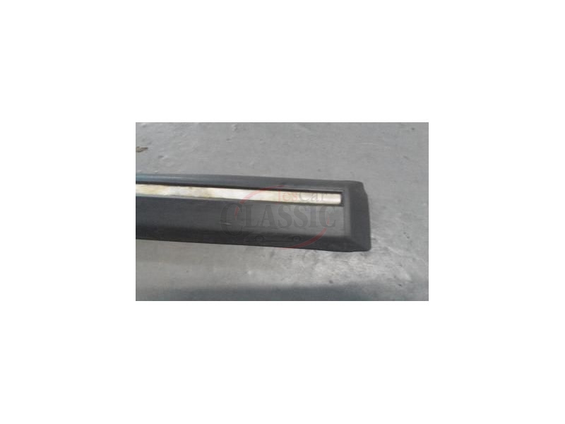 Renault 21 I - Friso embelezador da porta frente direita (1040mm)