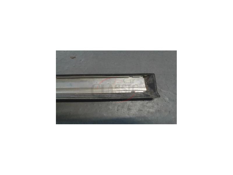 Renault 21 I - Friso embelezador da porta frente direita (1040mm)