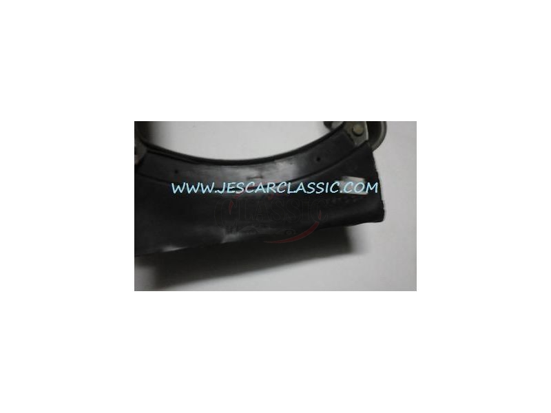 Fiat 131 - Suporte de farol principal direito