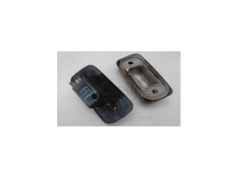 VW Polo I - Farolim de iluminação matricula (HELLA)