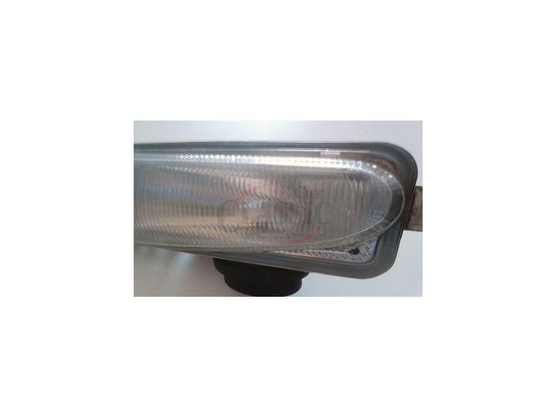 Ford Escort MkVI / Ford Transit MkVI - Farol auxiliar esquerdo H3 (HELLA)
