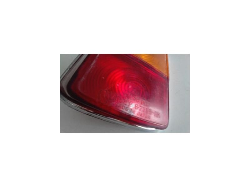 Honda N600 - Farolim traseiro esquerdo (STANLEY)