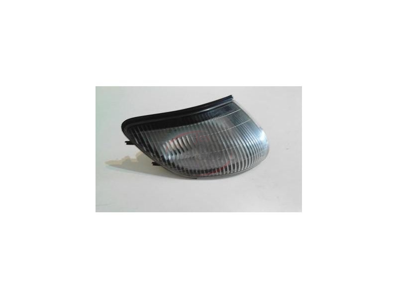 Mitsubishi L400 / Mitsubishi Space Gear - Farolim frente direito (KOITO)