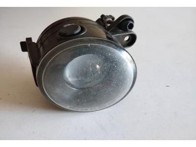 VW Golf V - Farol auxiliar H11 esquerdo (SATURNUS)