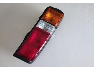 Toyota HIace II LH50 - Farolim traseiro direito