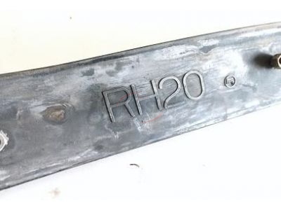 Toyota Hiace I LH20 - Pega exterior da tampa mala com emblema