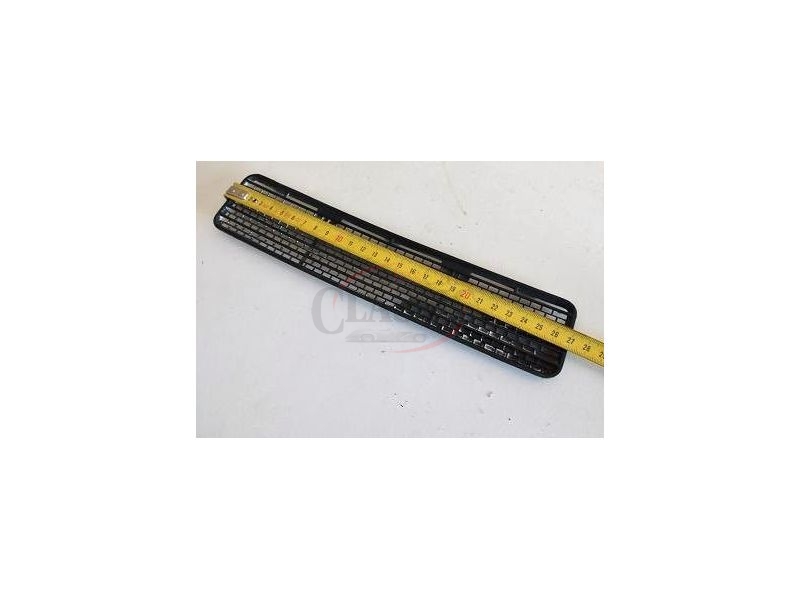 Renault 9 / Renault 11 - Grelha direita (sem aparador)