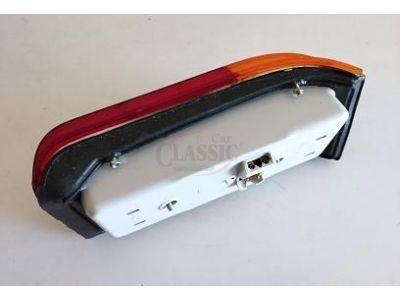 Mercedes-Benz W115 /8 - Farolim traseiro esquerdo