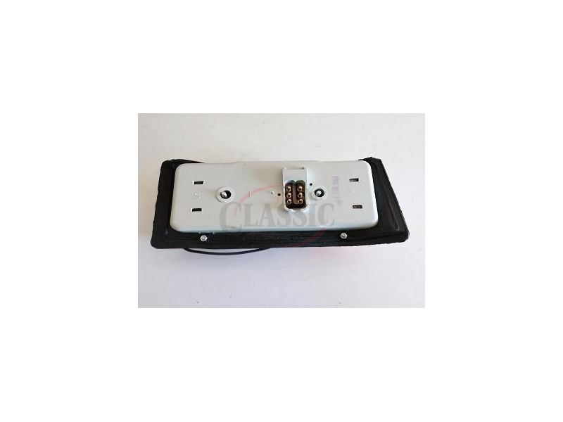 Mercedes-Benz W115 /8 - Farolim traseiro esquerdo
