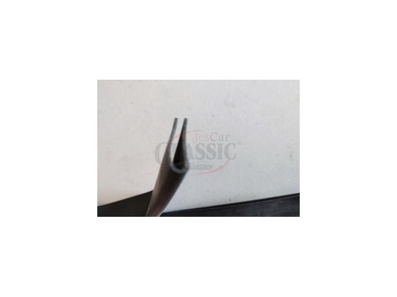 Peugeot 204 / Peugeot 305 - Calha / Perfil em U em borracha para calha vidro