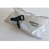 Peugeot 505 - Suporte de fixação da grelha principal à esquerdo