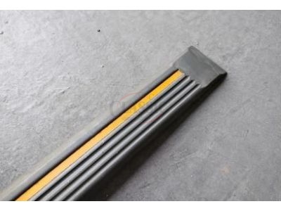 Opel Corsa A - Friso embelezador porta direita