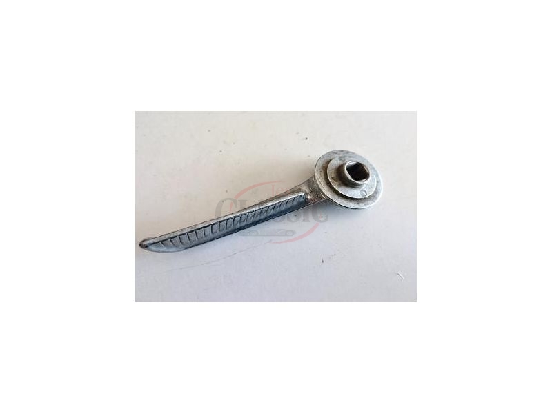 Triumph TR6 / Triumph Spitfire - Manipulo de abertura porta interior (120mm)