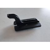 Mercedes-Benz W124 - Suporte de fixação da consola central à parte frente