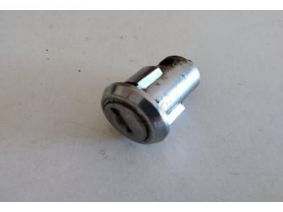 Peugeot 104 / Peugeot 204 / Peugeot 404 - Cilindro de fechadura porta (Sem chave) (RONIS)