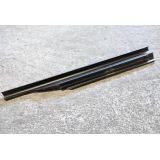 BMW Serie 5 E34 - Soleira de porta traseira direita (PRETO)